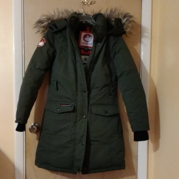 Canada Weather Gear Jackets & Blazers - Canada Weather Gear Women's Olive Ski Jacket with Fur Hood